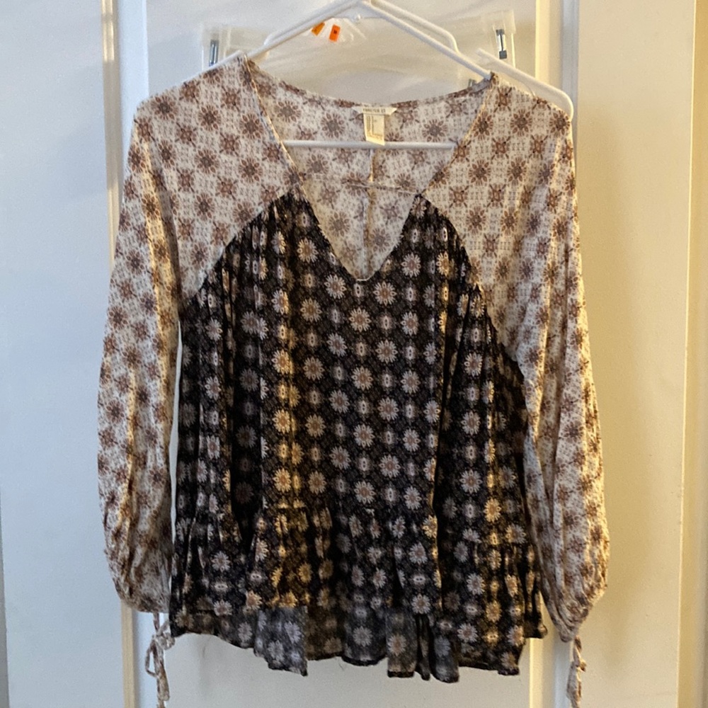 Small Forever 21 swing top